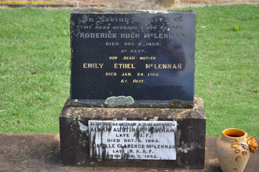 Photo of headstones/Roderick Hugh McLennan d1956 hdstn Toowoomba cem Qld
